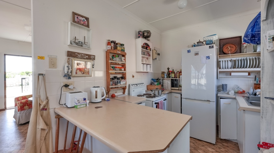 6 Bedroom Property for Sale in Arniston Western Cape